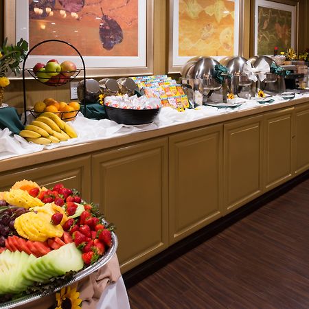 Holiday Inn Dublin - Pleasanton By Ihg Bagian luar foto