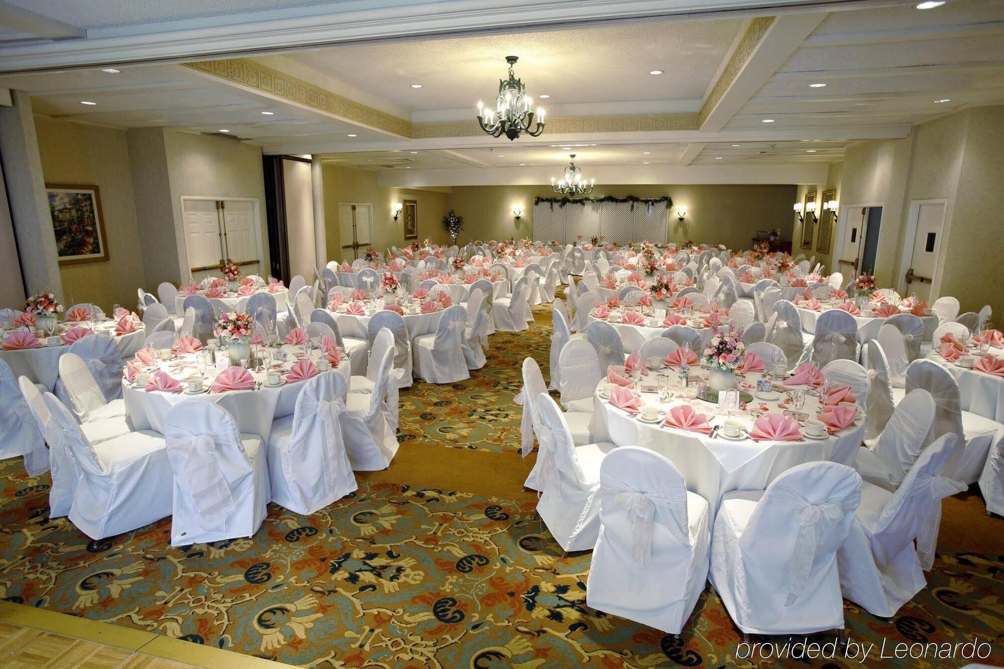 Holiday Inn Dublin - Pleasanton By Ihg Bagian luar foto